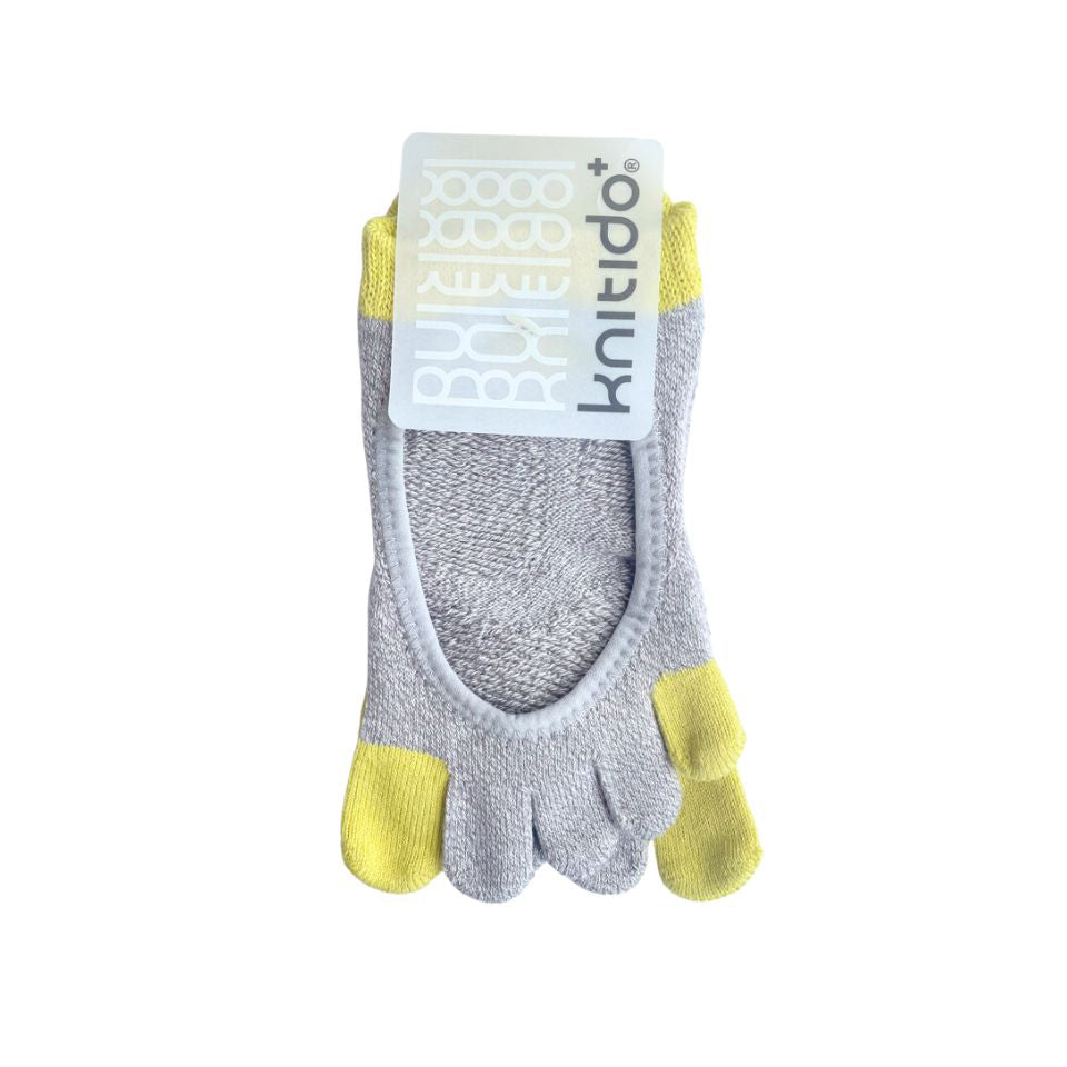 5本指ソックス|ベーシック・エアークッション | 130103 | シンプル| バイカラー |イエロー| グレー| レディース | ヨガ | ピラティス | 靴下 | すべり止め | 5本指 | knitido+(ニッティドプラス)|LIFE TUNING DAYS(ライフチューニングデイズ)|