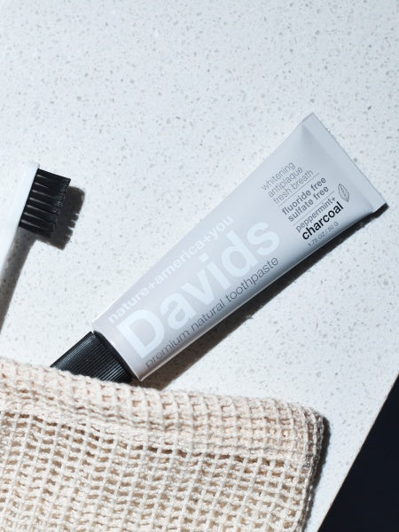 【オーラルケア】Davidsホワイトニングトゥースペースト(チャコール50g)