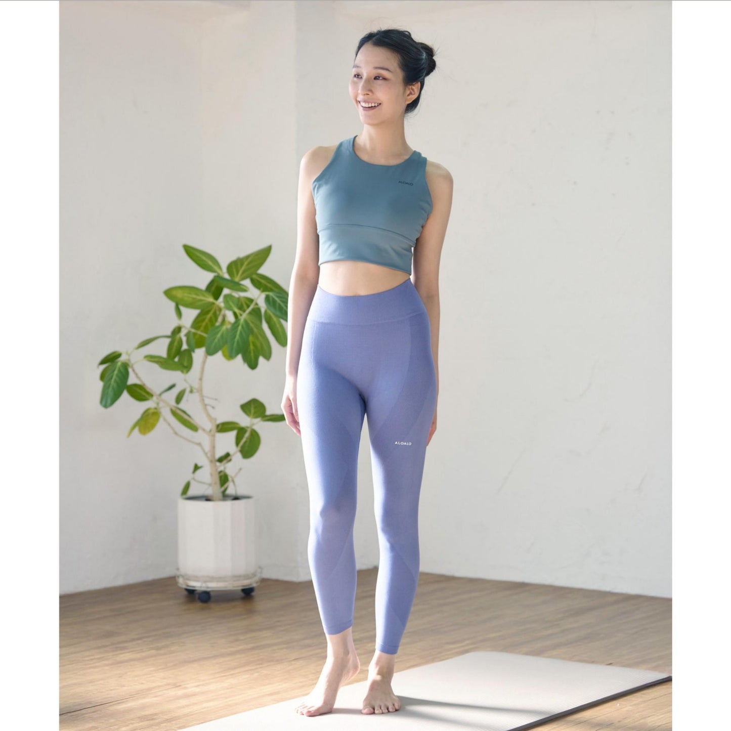ALOALO|アロアロ|あろあろ|LIFE TUNING DAYS|ライフチューニングデイズ|ヨガ|ピラティス|ウェア|桃尻|レギンス