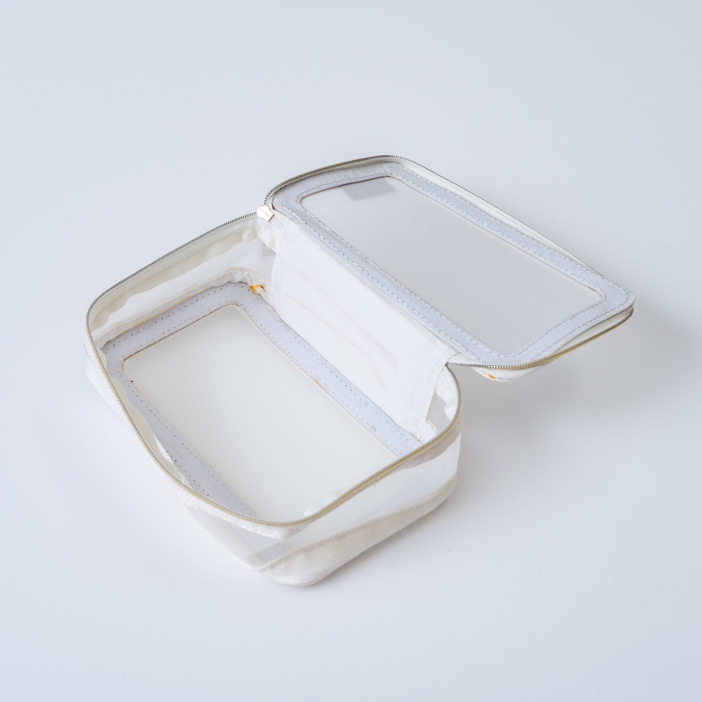 オリジナルポーチ | ヴェニュス | リップバーム | ハンドクリーム | オリジナルセット | スキンケア | アスリートコスメ | 2025THANKSGIFT | FINALITE(フィナリテ) | LIFE TUNING DAYS(ライフチューニングデイズ) |