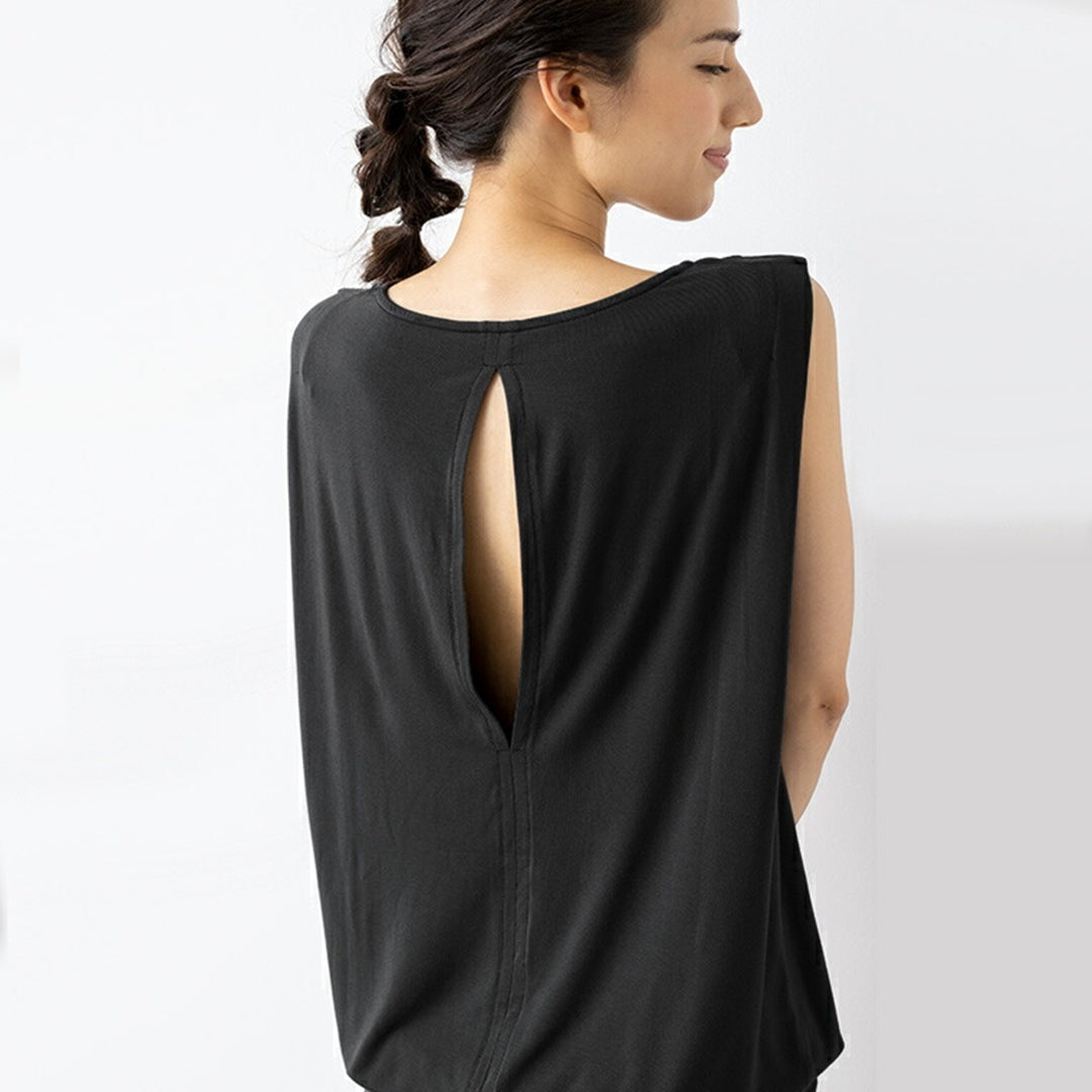 ロング丈トップス|leeche036|ブラック|タンクトップ|スポーツウェア|ヨガウェア|ヨガ|ピラティス|Lee.che (リーチェ) |LIFE TUNING DAYS(ライフチューニングデイズ)|