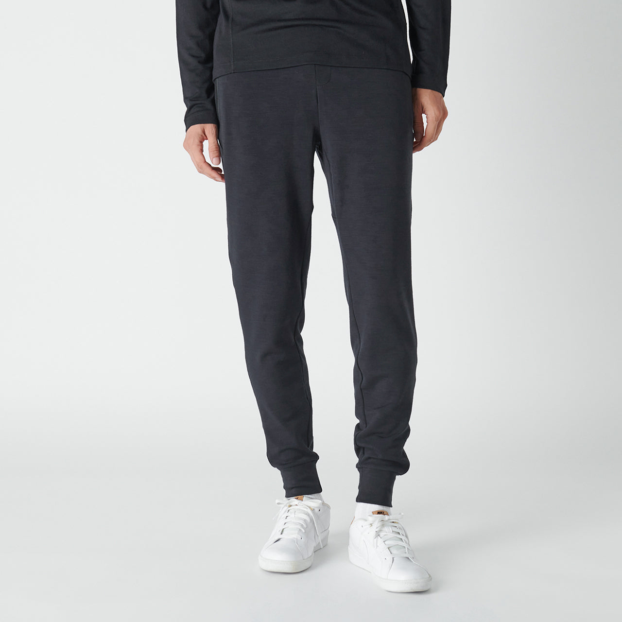 M EVERYDAY SWEATPANTS