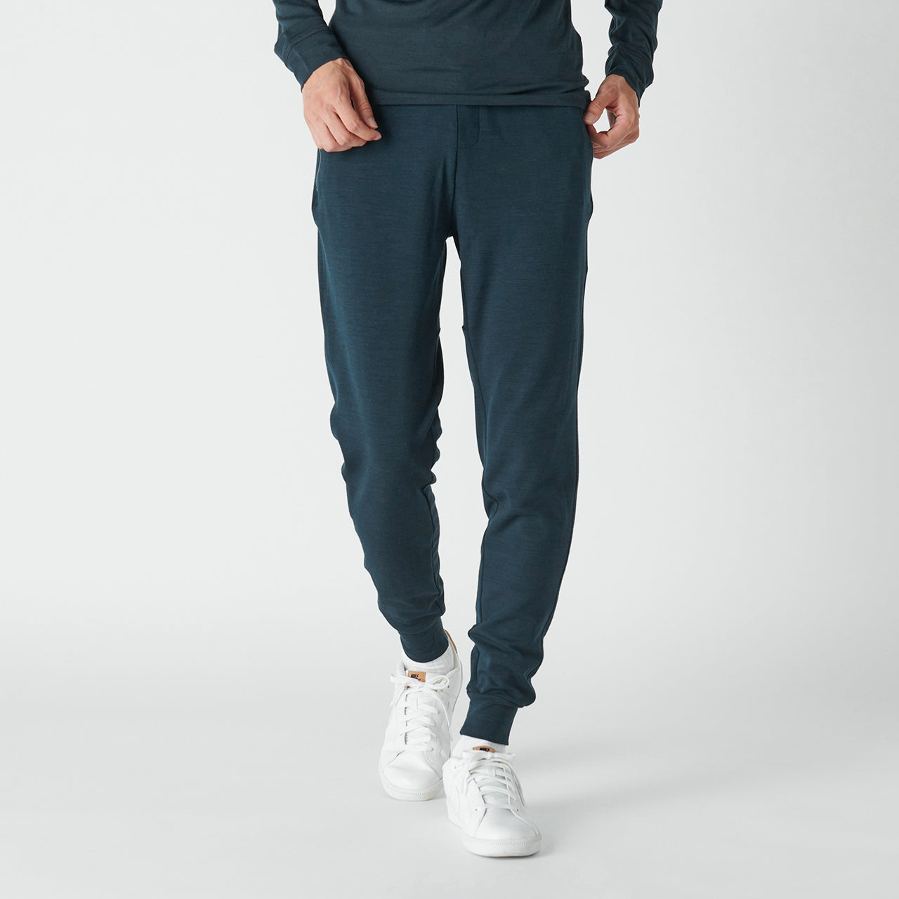 M EVERYDAY SWEATPANTS