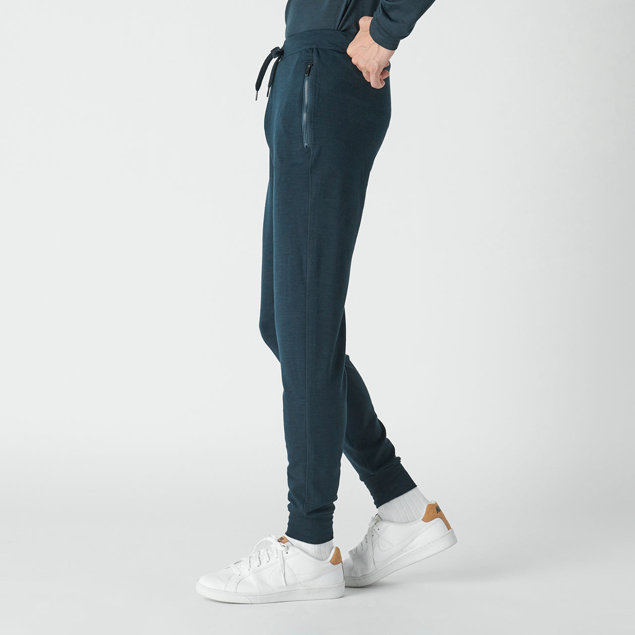 M EVERYDAY SWEATPANTS