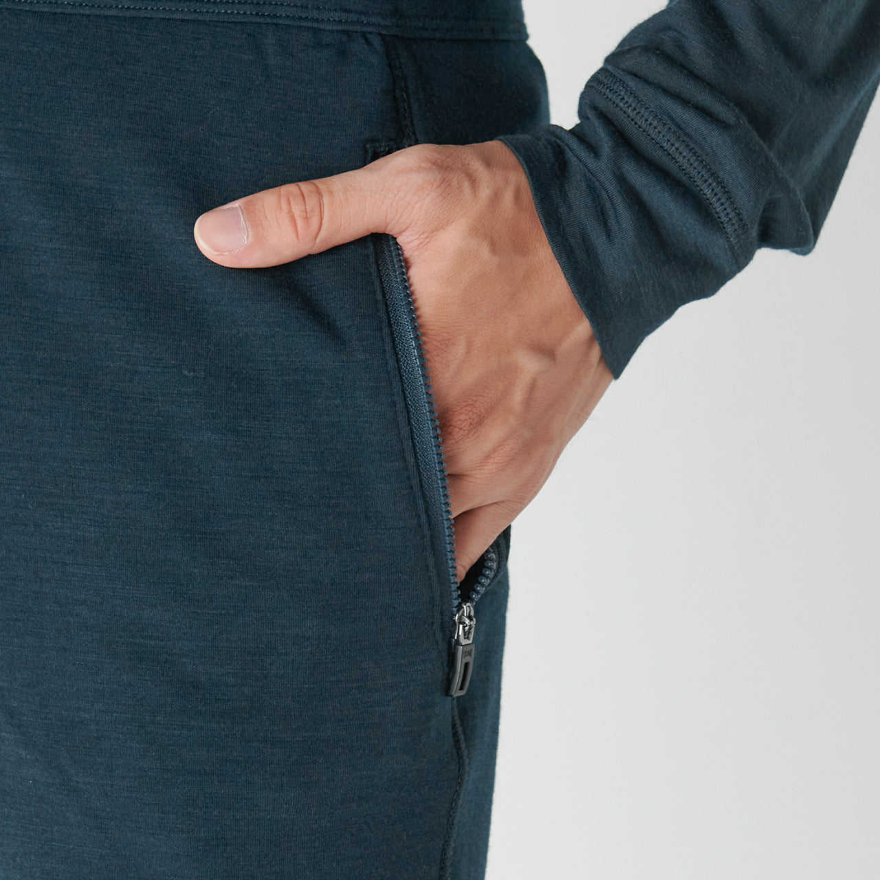 M EVERYDAY SWEATPANTS