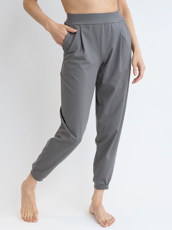 |ワンタックパンツ|パンツ|無地|グレー|ヨガウェア|フィットネス|普段使い|Thetis Yoga Dress(テティスヨガドレス)|LIFE TUNING DAYS(ライフチューニングデイズ)|