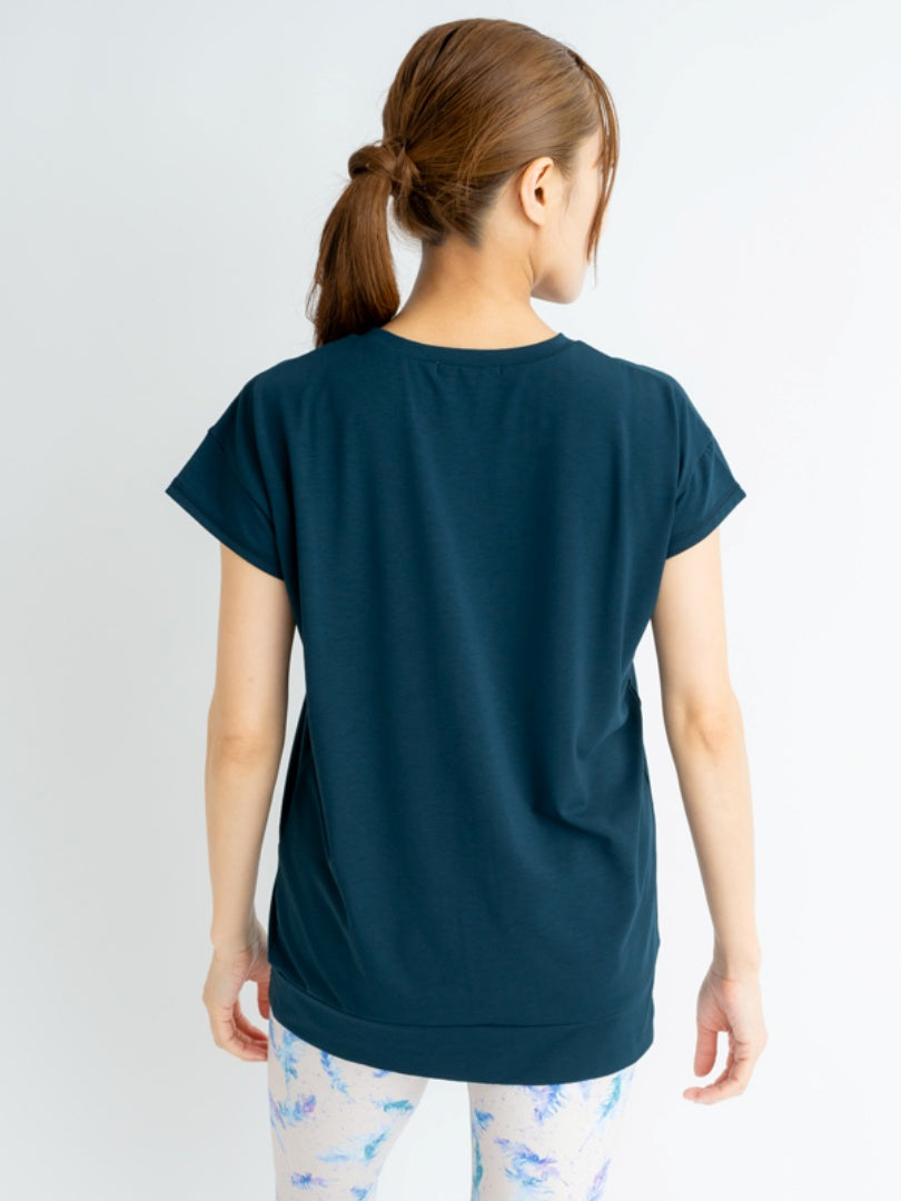 フレンチヨガトップ|トップス|UVカット|ゆったり|深緑|Tシャツ|二の腕カバー|Thetis Yoga Dress(テティスヨガドレス)|LIFE TUNING DAYS(ライフチューニングデイズ)