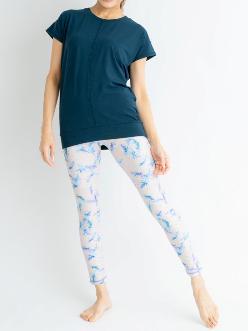 フレンチヨガトップ|トップス|UVカット|ゆったり|マラガ|Tシャツ|二の腕カバー|Thetis Yoga Dress(テティスヨガドレス)|LIFE TUNING DAYS(ライフチューニングデイズ)