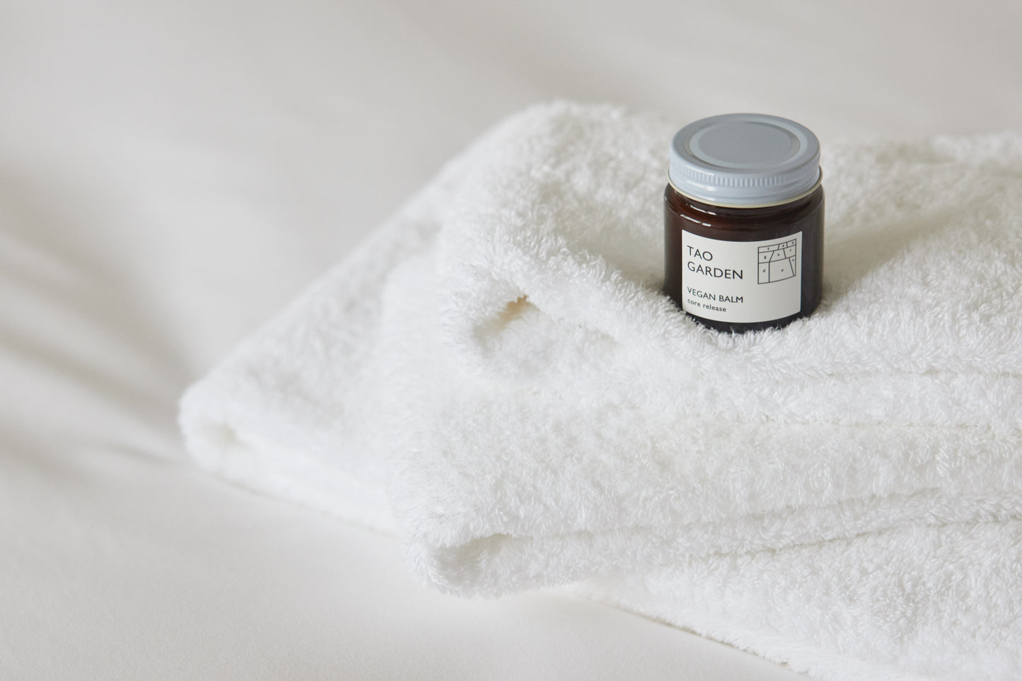VEGAN BALM core release/ヴィーガンバーム コアリリース
