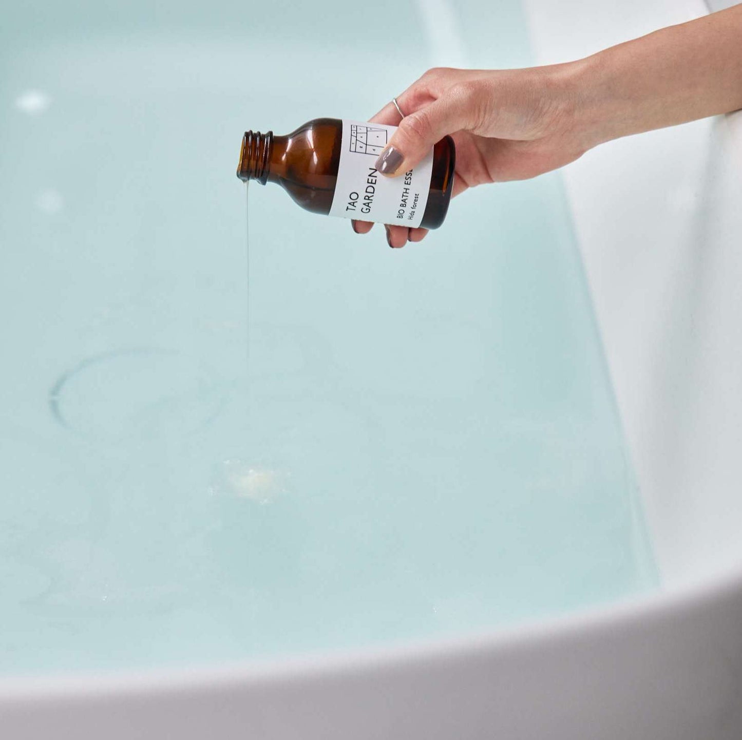 BIO BATH ESSENCE Hida forest<ビオバスエッセンス 飛騨フォレスト>