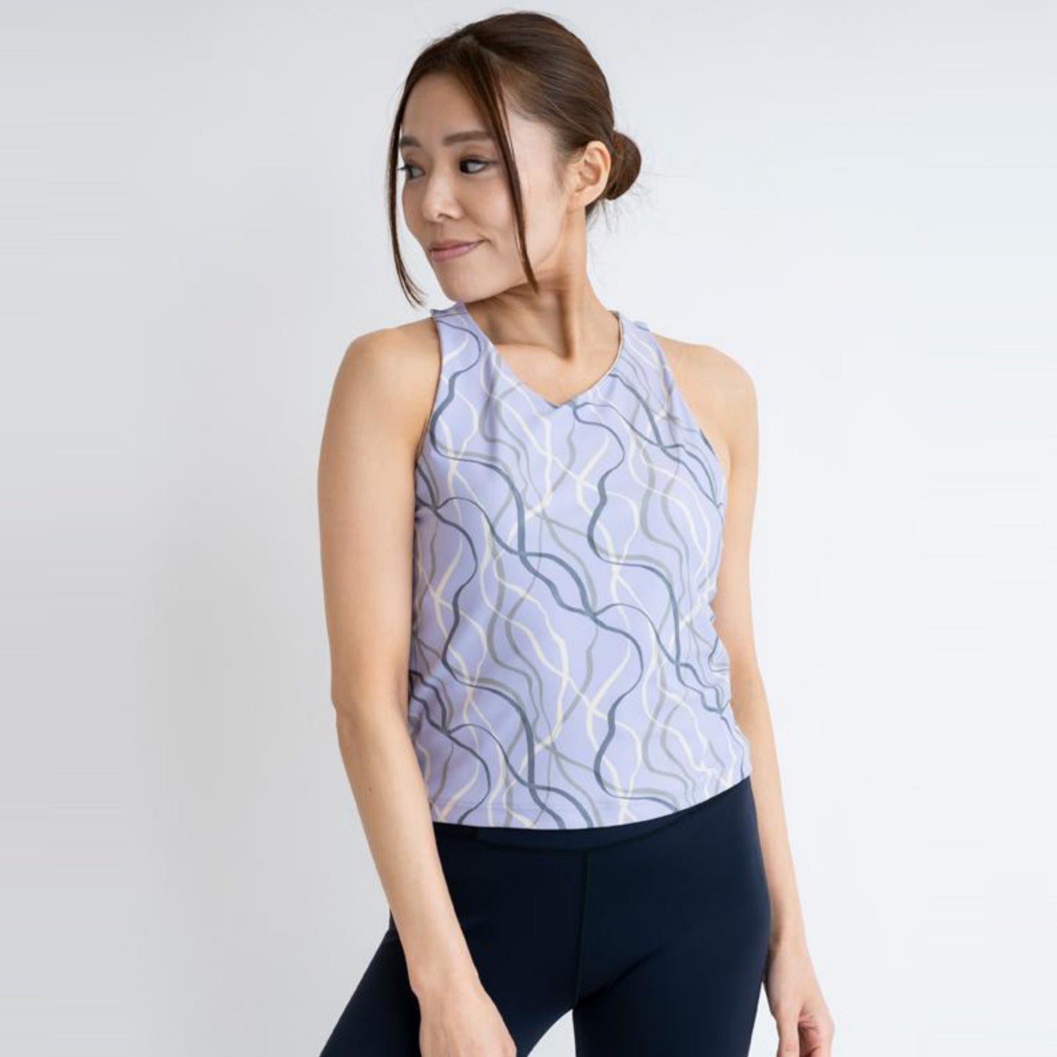 リボンキャミ｜ライラック｜柄｜ヨガ｜ホットヨガ｜カップ付き｜水陸両用｜プリント｜大人｜速乾｜Thetis Yoga Dress（テティスヨガドレス）｜LIFE TUNING DAYS（ライフチューニングデイズ）