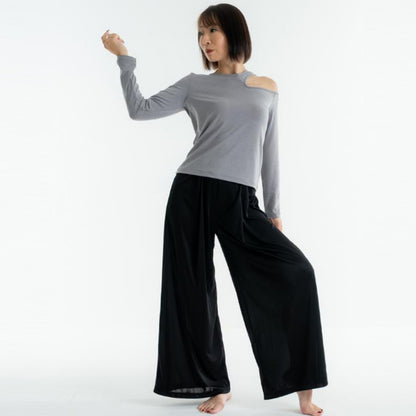 ブライトワイドパンツ｜ブラック｜ダンスウェア｜ヨガウェア｜ジャズダンス｜シア―パンツ｜光沢｜thea DANCE & RADIANCE（テアダンスアンドラディアンス）｜LIFE TUNING DAYS（ライフチューニングデイズ）｜