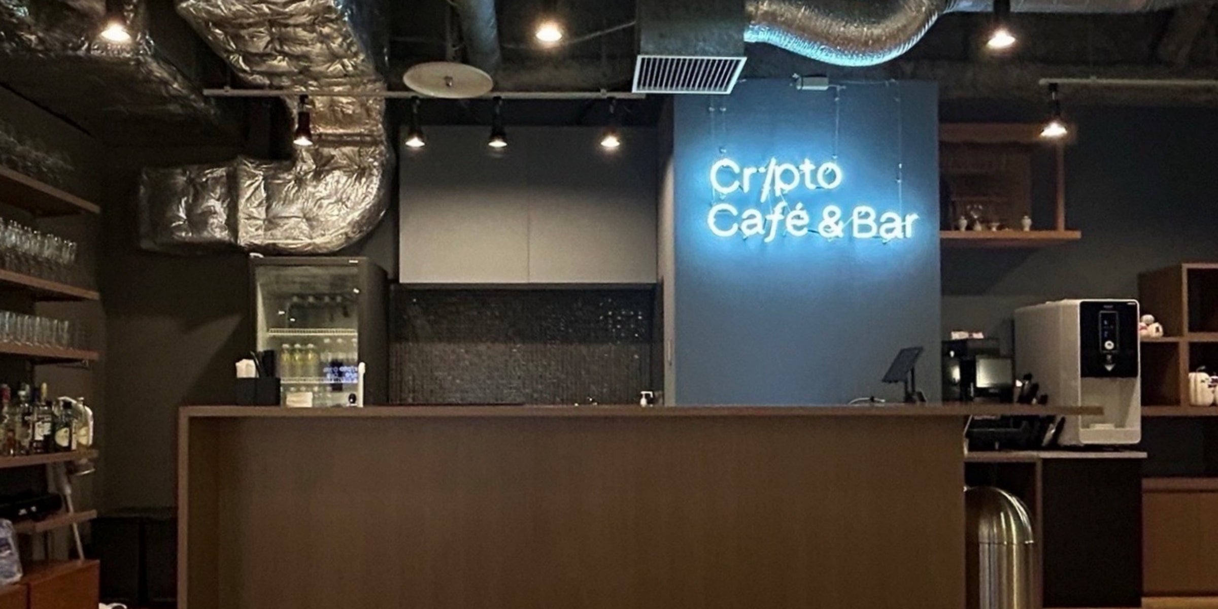 Crypto Cafe & Bar