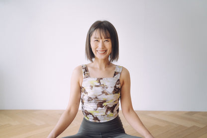 12/20(土）9:30～ 体と心を元気にするヨガ  ～胸を開いてリフレッシュ！！～