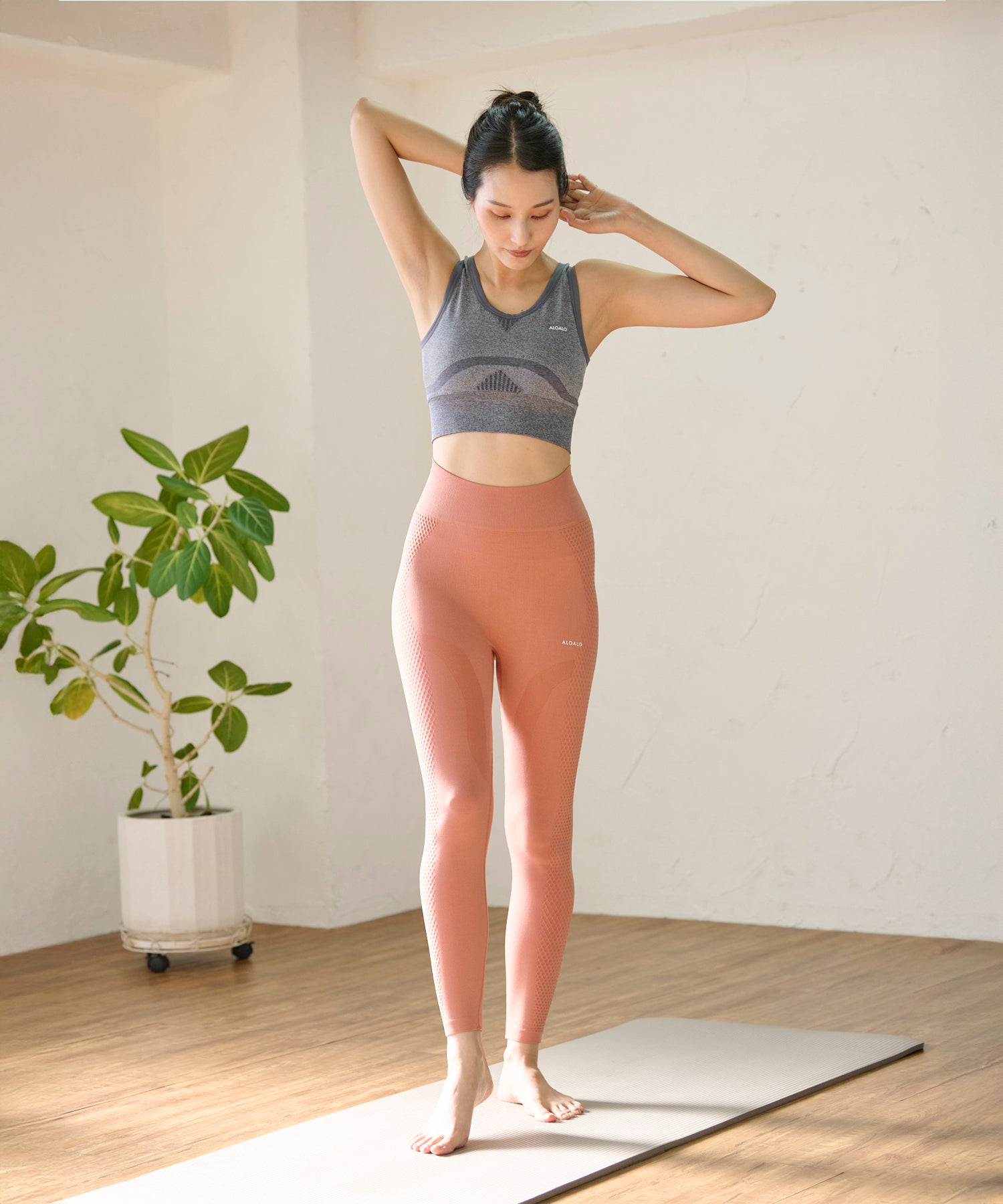 ALOALO｜アロアロ｜ヨガウェア｜ヨガ｜ピラティス｜ライフチューニングデイズ｜LIFE TUNING DAYS｜UVカット｜吸水速乾｜抗菌防臭｜
