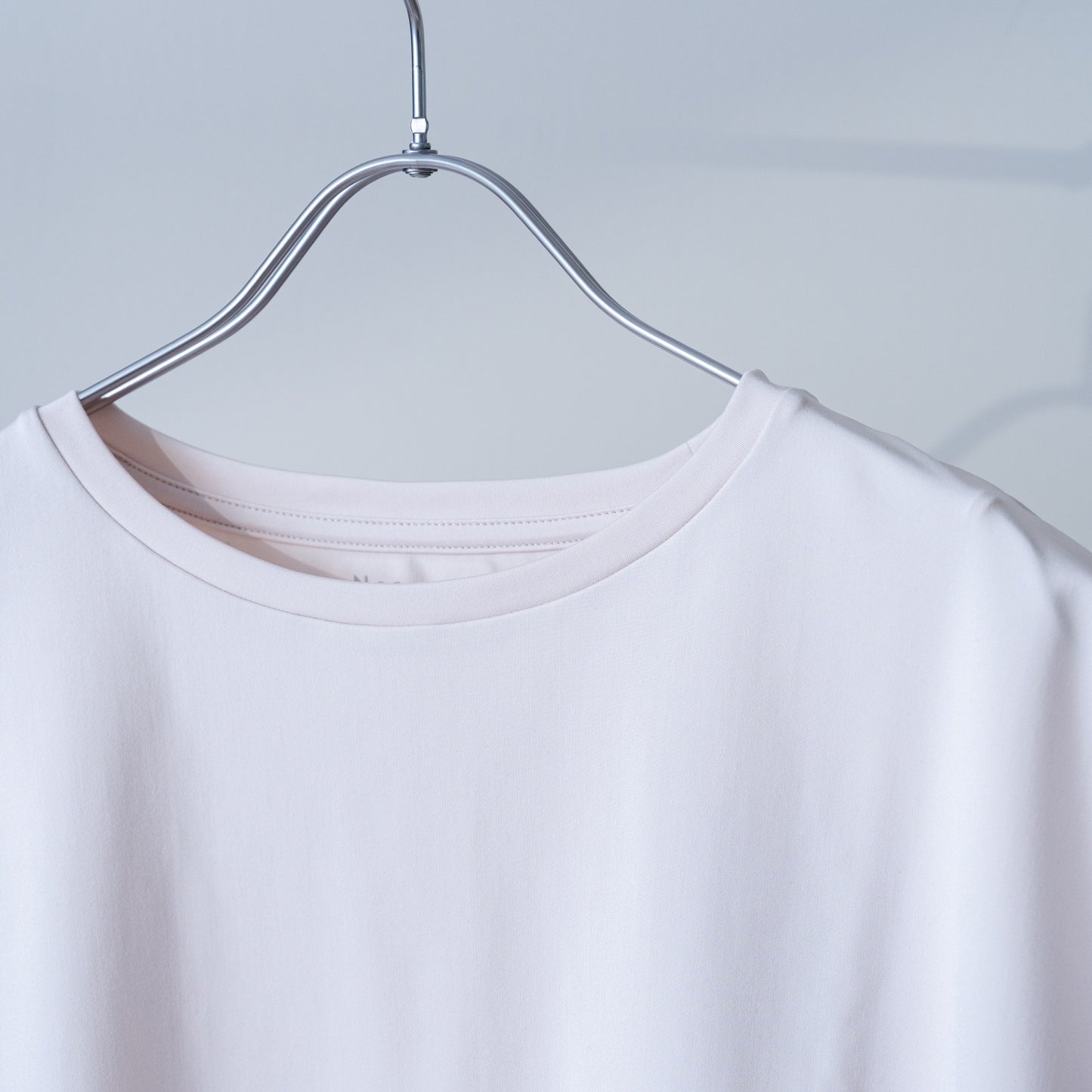 フレンチスリーブTシャツ｜N225Z103｜アイボリー｜Tシャツ｜リサイクルポリウレタン｜生分解性ポリエステル｜ヨガトップ｜環境にやさしい｜Nercocia.(ネルコッチャ)｜LIFE TUNING DAYS（ライフチューニングデイズ）｜