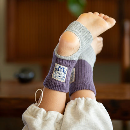 レッグウォーマ―|GA-00001 |短い | シンプル| バイカラー |無地 | レディース |パープル | グレー |ヨガ | ピラティス   | Gathering(ギャザリング）｜LIFE TUNING DAYS（ライフチューニングデイズ）