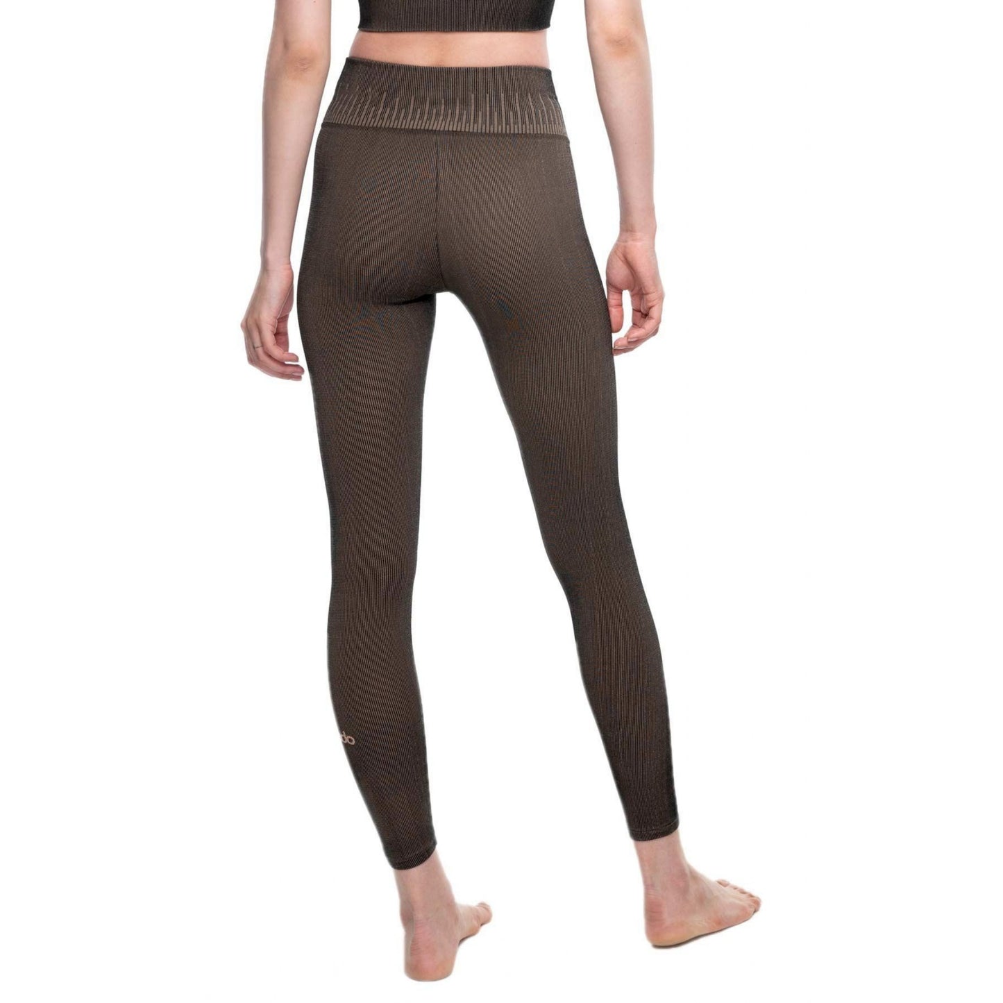 Kali 7/8 Legging｜AVOCADO｜センシルナイロン｜サンドベージュ｜レギンス｜ヨガ｜ピラティス｜おしゃれ｜108.tokyo（ワンオーエイト.トウキョウ ）｜LIFE TUNING DAYS（ライフチューニングデイズ）