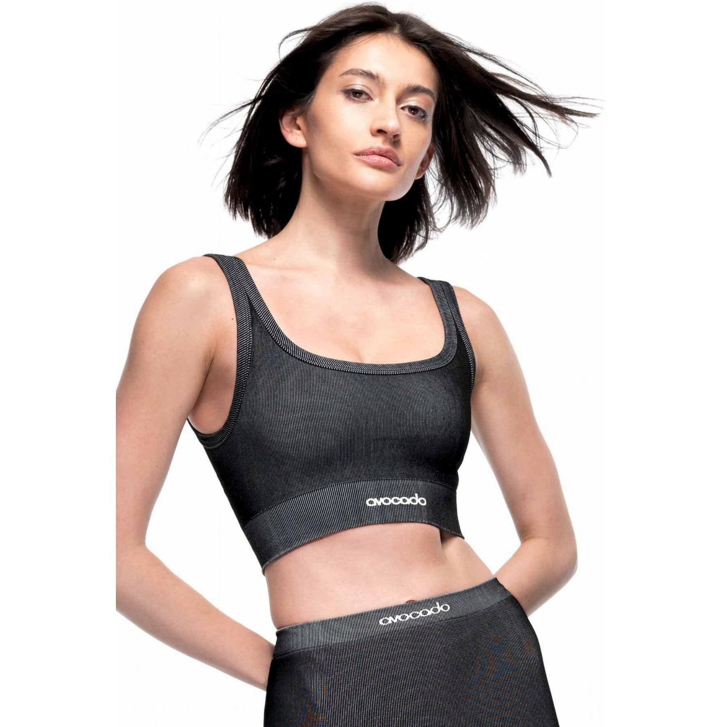 Kali Scoop Bra｜AVOCADO｜センシルナイロン｜アンティークホワイト｜ストライプ｜ブラトップ｜ヨガ｜ピラティス｜おしゃれ｜108.tokyo（ワンオーエイト.トウキョウ ）｜LIFE TUNING DAYS（ライフチューニングデイズ）