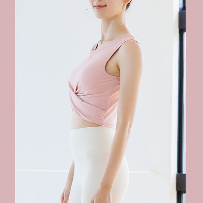 カップ付トップス｜leeche075｜ピンク｜ハーフ丈トップス｜スポーツウェア・ヨガウェア｜ヨガ・ピラティス｜Lee.che (リーチェ) ｜LIFE TUNING DAYS（ライフチューニングデイズ）｜