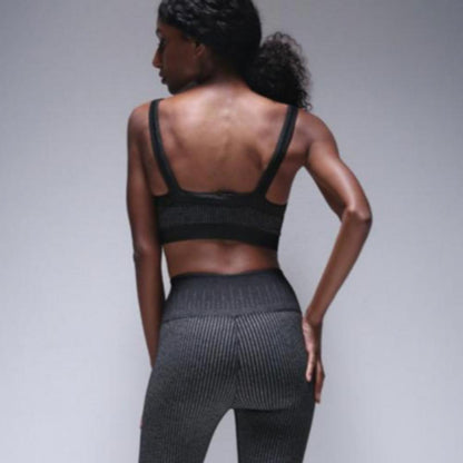 Riley Bra｜AVOCADO｜センシルナイロン｜ブラック｜ストライプ｜ブラトップ｜ヨガ｜ピラティス｜おしゃれ｜108.tokyo（ワンオーエイト.トウキョウ ）｜LIFE TUNING DAYS（ライフチューニングデイズ）