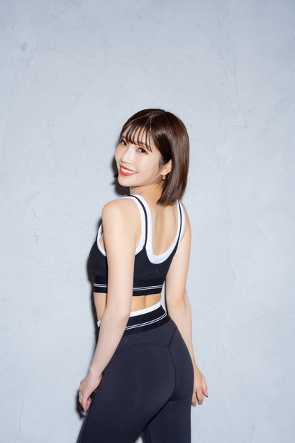 10/13 (火) | Moonlight Yoga Autumn_Moemi