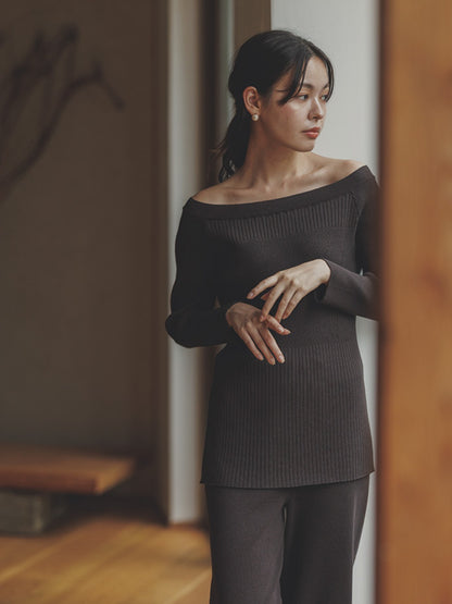 白百合（しらゆり）リブニットトップス