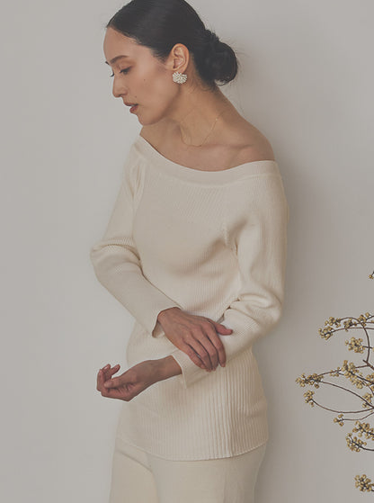 白百合（しらゆり）リブニットトップス