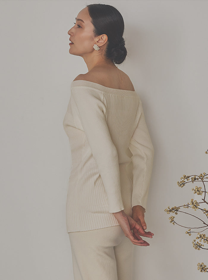 白百合（しらゆり）リブニットトップス