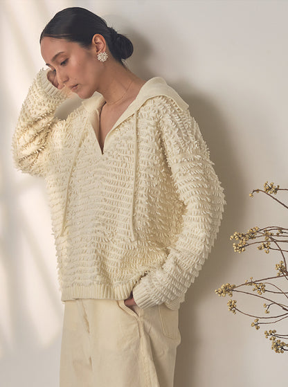 白椿（しらつばき） ジャガード編みニットプルオーバー