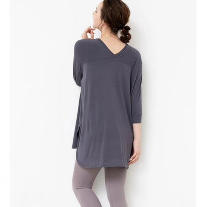 ロング丈カップ付きトップス leeche024｜ブルーグレー｜ロング丈｜チュニック｜七分袖｜普段着｜ヨガ｜おしゃれ｜Lee.che (リーチェ) ｜LIFE TUNING DAYS（ライフチューニングデイズ）｜