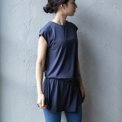 トップス leeche051｜ブルーグレー｜ペプラム｜フレア｜無地｜チュニック｜フレンチスリーブ｜ヨガ｜おしゃれ｜Lee.che (リーチェ) ｜LIFE TUNING DAYS（ライフチューニングデイズ）｜