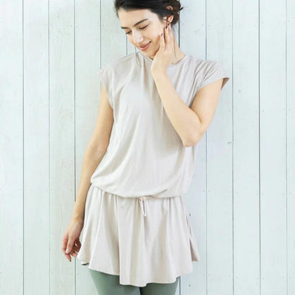 トップス leeche051｜ライトベージュ｜ペプラム｜フレア｜無地｜チュニック｜フレンチスリーブ｜ヨガ｜おしゃれ｜Lee.che (リーチェ) ｜LIFE TUNING DAYS（ライフチューニングデイズ）｜