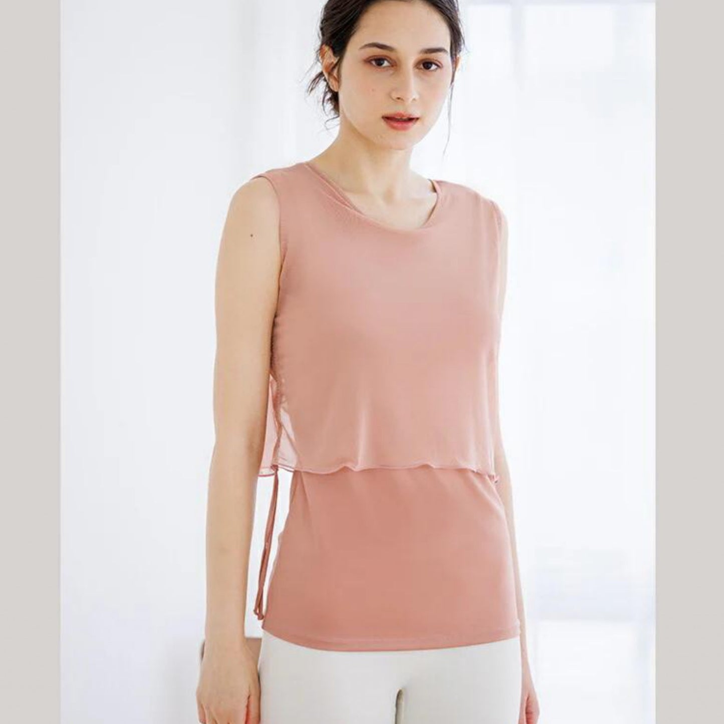 カップ付きトップス leeche071｜ピンク｜レイヤード｜チュール｜無地｜シースルー｜ヨガ｜かわいい｜おしゃれ｜Lee.che (リーチェ) ｜LIFE TUNING DAYS（ライフチューニングデイズ）｜