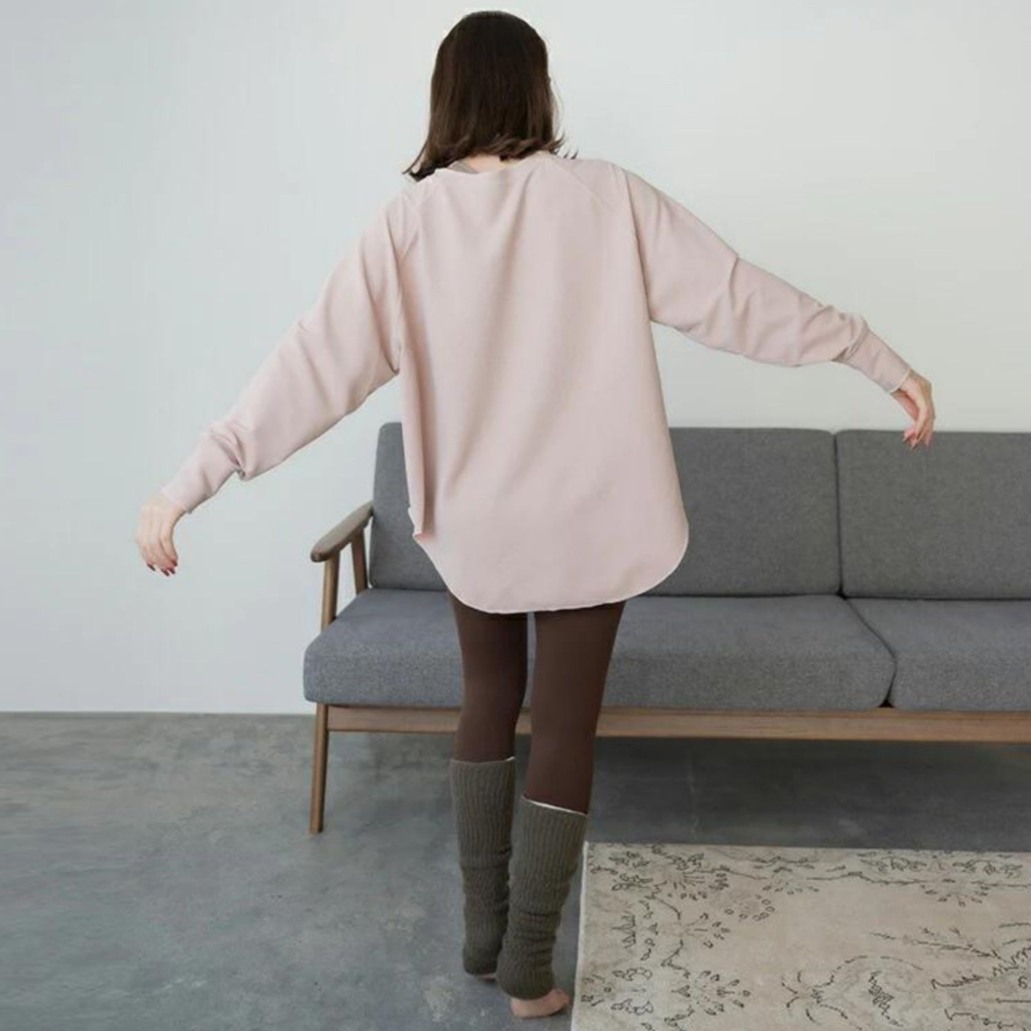 長袖ドルマントップス leeche088｜ピンク｜ラグラン｜ゆったり｜無地｜リブ｜ロングスリーブ｜ヨガ｜おしゃれ｜Lee.che (リーチェ) ｜LIFE TUNING DAYS（ライフチューニングデイズ）｜