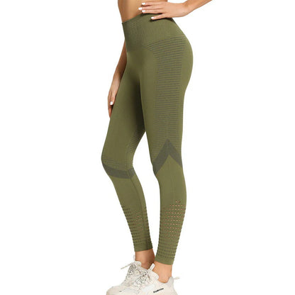r136｜カーキ｜レギンス｜編み柄｜フィットネス｜ヨガ｜かわいい｜おしゃれ｜Lee.che (リーチェ) ｜LIFE TUNING DAYS（ライフチューニングデイズ）｜