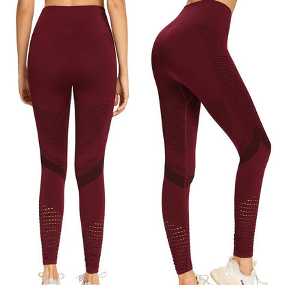 r136｜ワインレッド｜レギンス｜編み柄｜フィットネス｜ヨガ｜かわいい｜おしゃれ｜Lee.che (リーチェ) ｜LIFE TUNING DAYS（ライフチューニングデイズ）｜