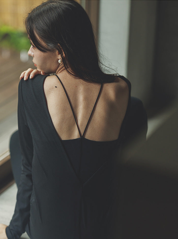 風蘭（ふうらん） Vネック長袖カットソー