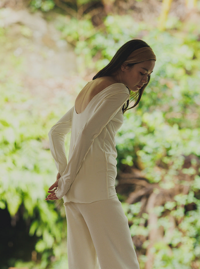 月影（つきかげ） バックオープン ロングスリーブトップス