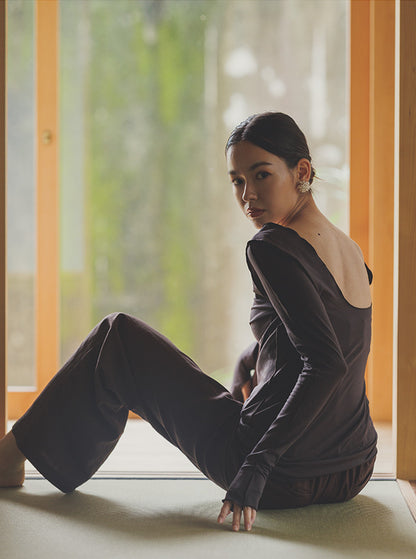 月影（つきかげ） バックオープン ロングスリーブトップス