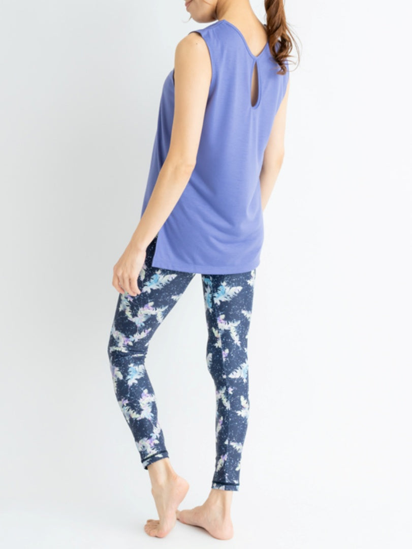ドロップホールタンク｜ Thetis Yoga Dress｜テティスヨガドレス｜LIFE TUNING DAYS｜ライフチューニングデイズ｜ヨガ｜ピラティス｜ヨガウェア｜ピラティスウェア｜体型カバー｜おしゃれ